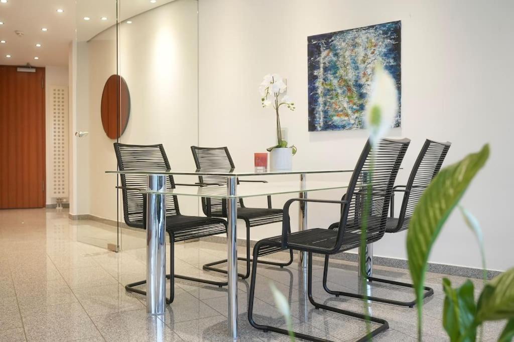 Exklusive Stadtoase Design-Wohnung - Panoramablick Кобленц Екстер'єр фото